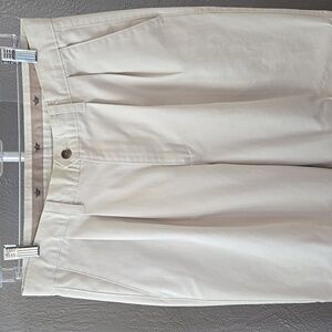 Mens Dockers Classic Fit Tan Pants With Pockets